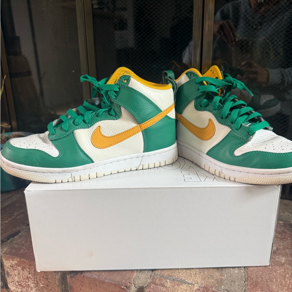 NIKE by design custom Green and Yellow High-Top Sneakers with box.